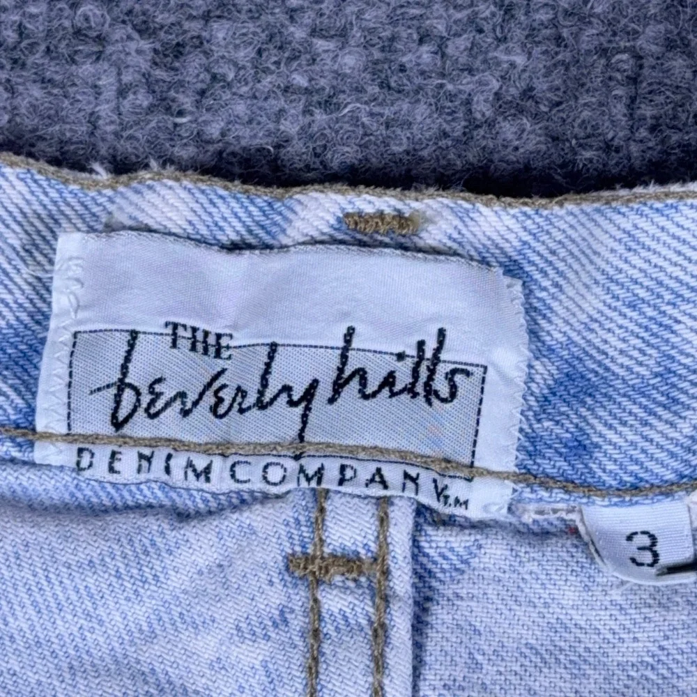 Vintage  Beverly Hills Denim Co Acid Wash High Waist Jean Shorts 80s/90s Size 3
